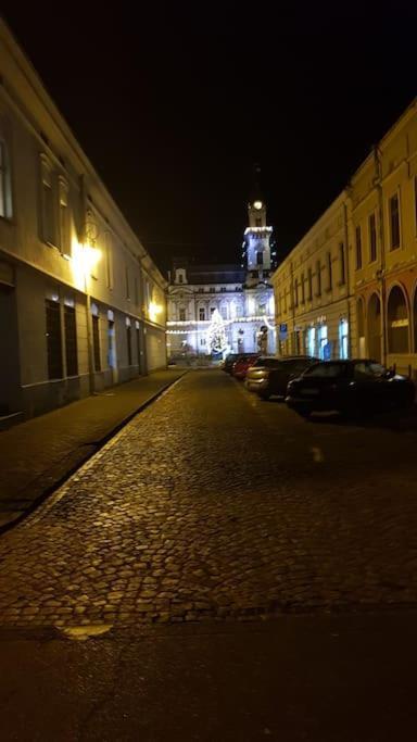 Komfortowy Apartament W Centrum Nowego Sacza Nowy Sacz Bagian luar foto